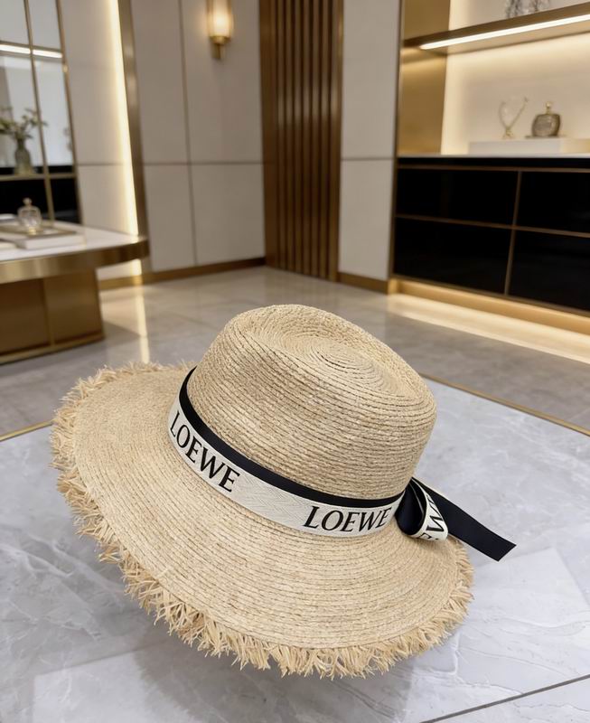 Loewe top hat dx48